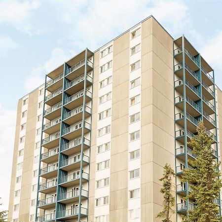 Coast Fraser Tower Yellowknife Ngoại thất bức ảnh