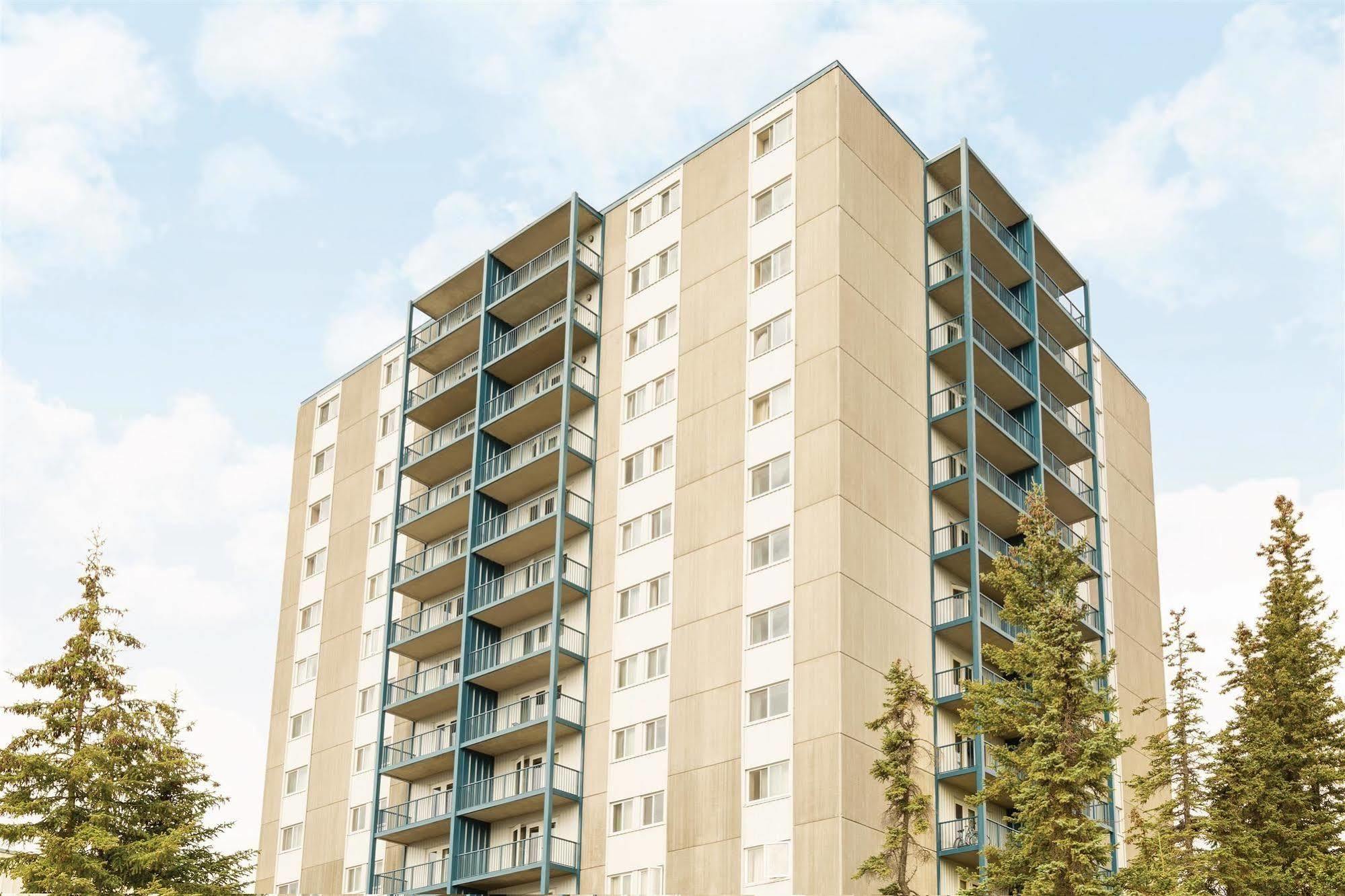Coast Fraser Tower Yellowknife Ngoại thất bức ảnh
