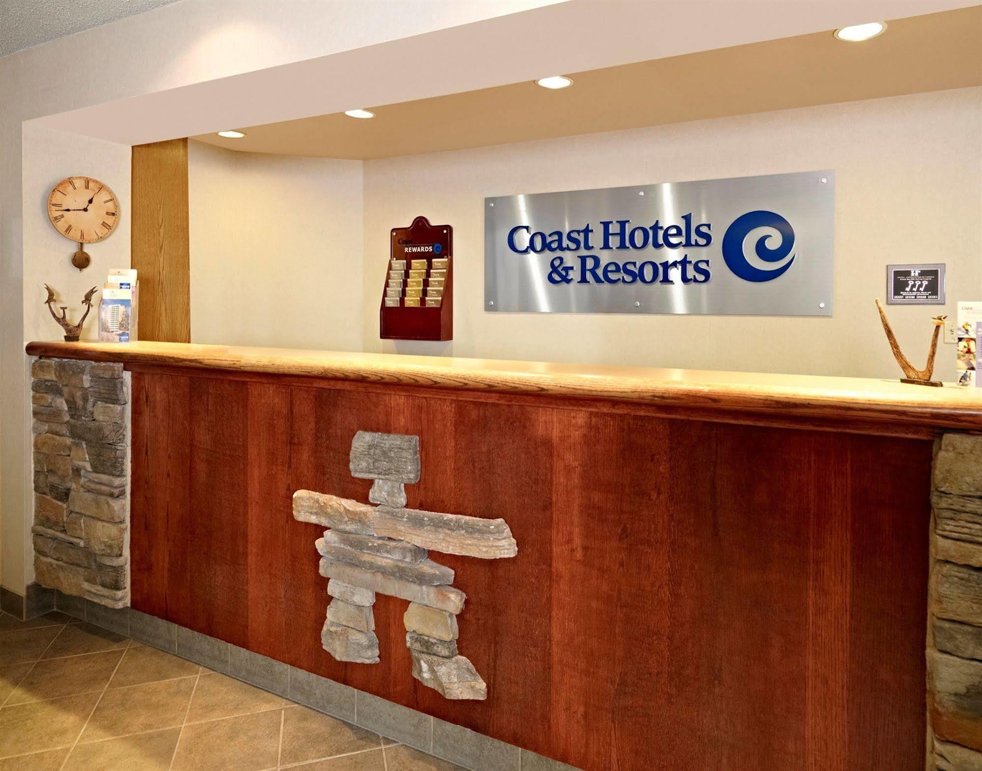 Coast Fraser Tower Yellowknife Ngoại thất bức ảnh