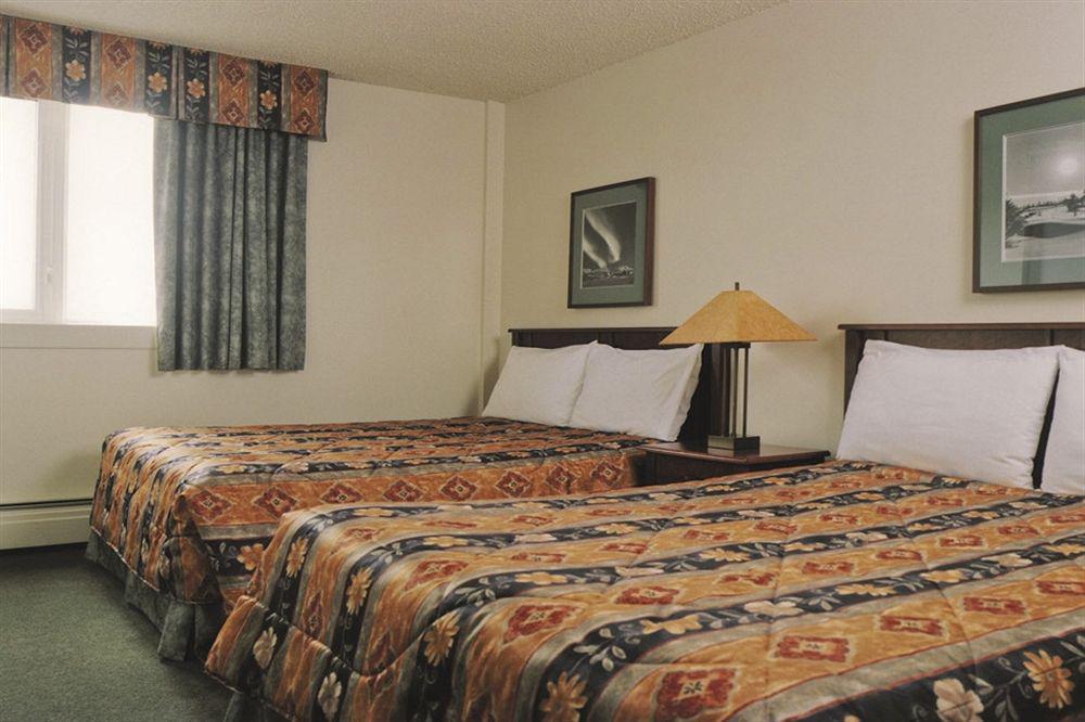 Coast Fraser Tower Yellowknife Phòng bức ảnh